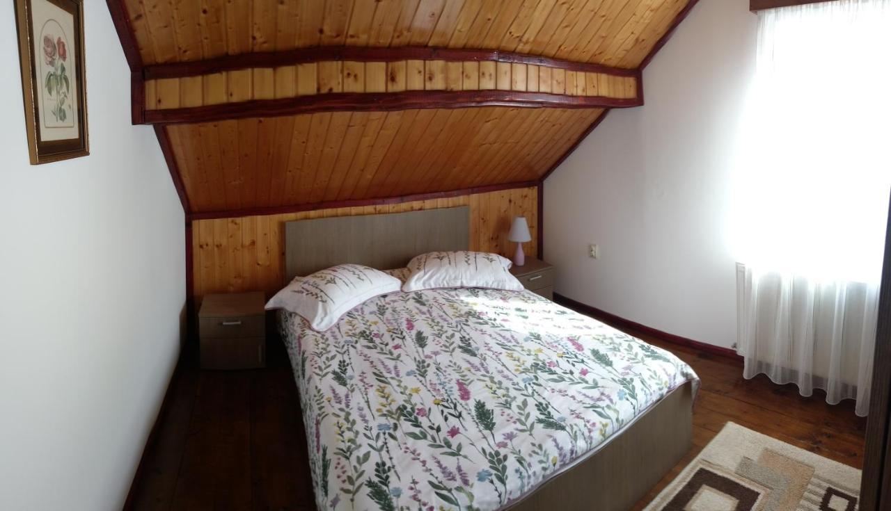 Casa Marcela Fundata Buitenkant foto