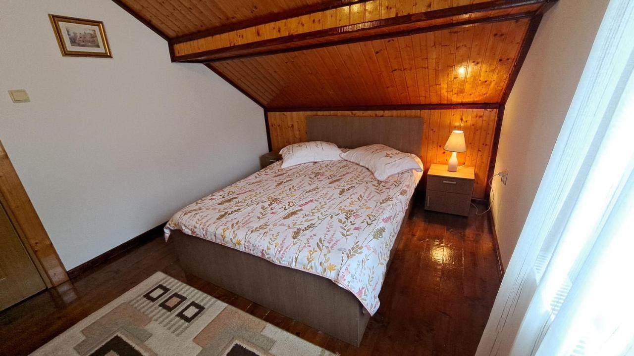 Casa Marcela Fundata Buitenkant foto