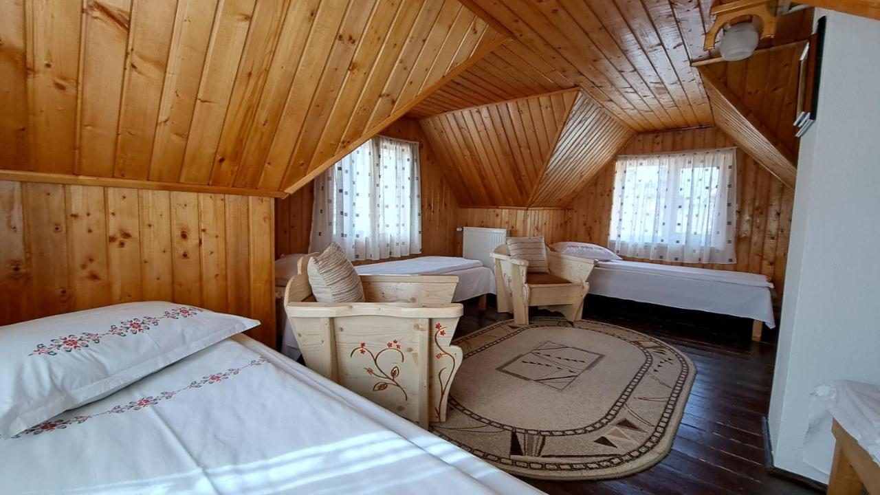Casa Marcela Fundata Buitenkant foto