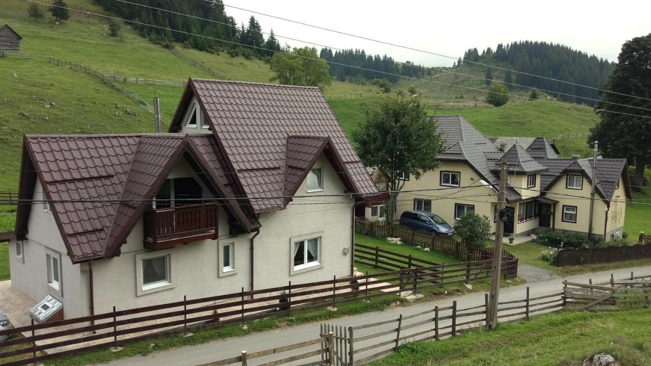 Casa Marcela Fundata Buitenkant foto