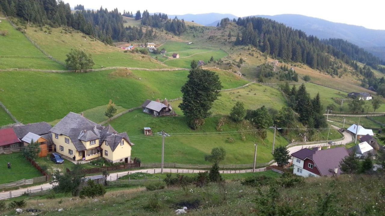 Casa Marcela Fundata Buitenkant foto